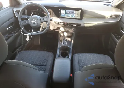 2025 Nissan Kicks Sv из США, поврежденный, VIN 3N8AP6CB6SL382965